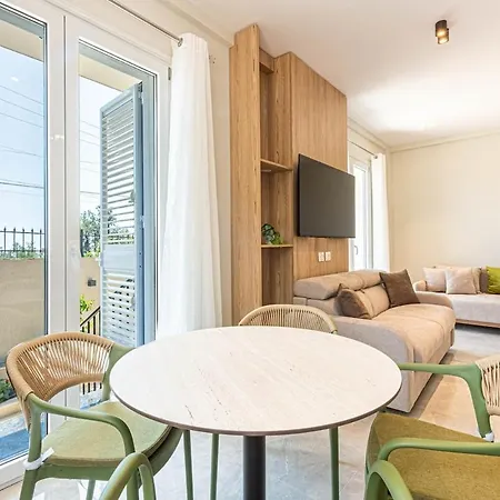 Apartman New Icon 1 - Parking And Kitchen Dhërmi